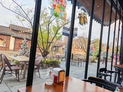 -弗兰克牛排西餐厅 Galla R By Ribone(上海首店)