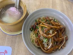 -万方圆拌粉瓦罐汤(九江湖滨店)