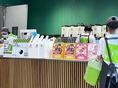 -奈雪的茶(优特汇店)