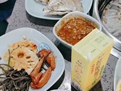-金滏山烤肉·海鲜·火锅自助餐厅(襄阳万达店)