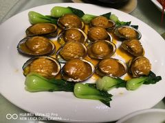 -鑫悦楼煎蟹·16年海鲜大排档