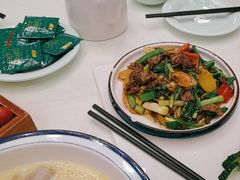 -五谷芳乳鸽王(海景店)