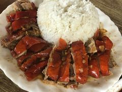 广东烧鹅仔饭-煲煲香快餐(南京路店)