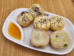 -小杨生煎(白玉兰广场店)