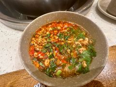 -肖肖酸萝卜鱼火锅(总店)