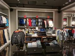 -Abercrombie&Fitch(德基广场店)