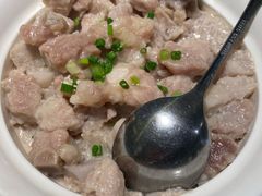 香芋蒸排骨-费大厨辣椒炒肉(万家丽一店)