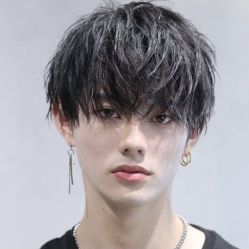 -MOVAN  HAIR莫凡匠人发型屋