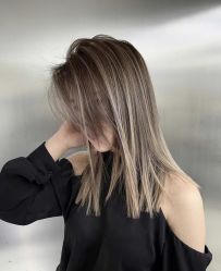 -TOP HAIR SALON