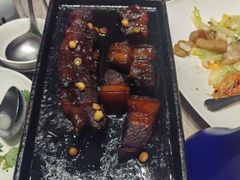 -泓历皇朝酒店(东亭店)