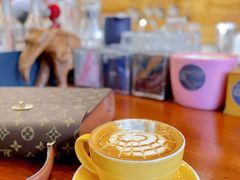 -Be Lived Cafe比例咖啡(摩天轮店)