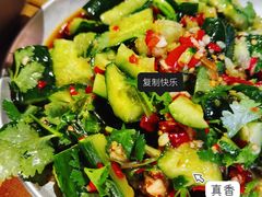 -后街佬·炭火鲜鱼杂(南城店)