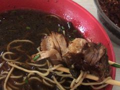 -小龙大肉面馆