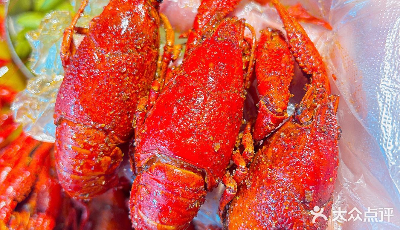 苏州也有龙虾🦞串串和龙虾🦞包子啦！