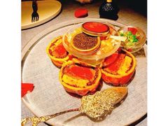 惠灵顿牛排-弦月窗LUNETTE BY AMANDA(复兴路店)