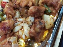 -老东镇啤酒屋海鲜加工·蒸汽海鲜·海鲜烧烤(台东店)