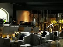 -穹六人间 people 6(岳阳路店)