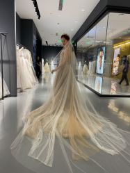 -Vera Wang婚纱礼服旗舰店