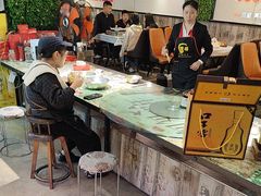 -顶峰夜宴·龙虾烧烤大排档(九江学院店)