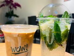 -WOW coffee
