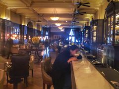 -LONG BAR 廊吧(外滩华尔道夫酒店)