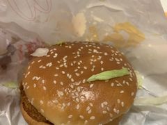 -麦当劳(乳山路店)