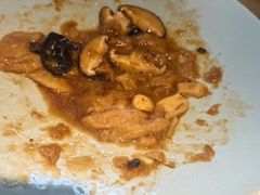 -蜜桃餐厅·伴山(湖滨商业街店)