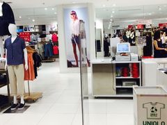 -优衣库(武汉国际广场店)