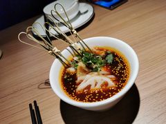 红油脱骨鸡爪-太二酸菜鱼(沈阳万象城店)