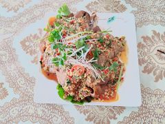 蒜香辣椒焖羊头-黑公羊新疆菜(人和店)