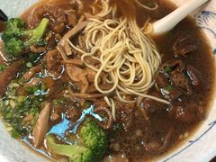 老卤肥肠面-囿面传统制面馆(中央路店)