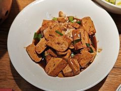-聚鑫朋酸菜肥肠(九龙仓店)