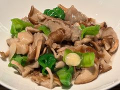 -一坐一忘云南菜(嘉里中心店)