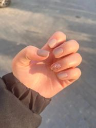 -芊冉•美甲美睫纹绣