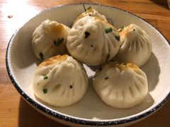 -琥珀老六龙虾(四里河店)