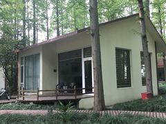 -上海怡沁园度假酒店
