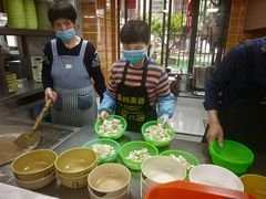 -周震馄饨