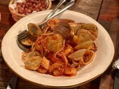 -SISTERS BAR RESTAURANT川意酒馆(嘉善老市H楼店)
