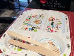 餐具摆设-王府半岛酒店·大堂茶座