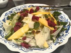 -五谷丰登农家院·地道胶东菜·海鲜烧烤(威海店)