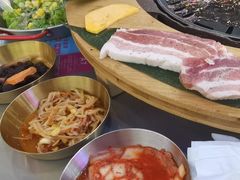 -玄希浪漫厨房·韩料烤肉(湖滨银泰in77店)