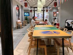 用餐区-德克士(前门店)