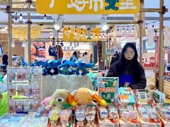 -LuOne凯德晶萃广场(徐家汇路店)