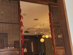 -泉畔人家·老济南经典鲁菜(大明湖店)