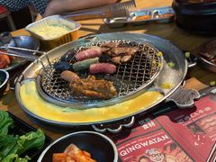 -青瓦炭韩潮烤肉(花园道店)