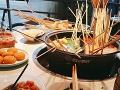 -钢管厂五区小郡肝串串香(蜀都万达店)