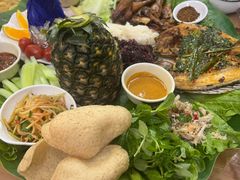 -沐毫傣泐云南菜孔雀宴•手抓饭傣味烧烤(曼听公园店)