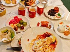 -广州花都融创文旅城希尔顿惠庭酒店