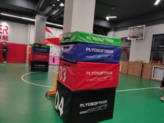 -悦动体能篮球羽毛球网球(三里河店)