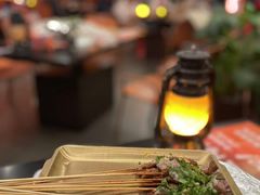 -何师烧烤Pro ·江湖川菜·小龙虾·精酿啤酒(太古里旗舰店)